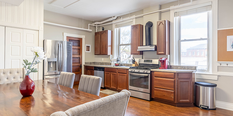 Loft dining table